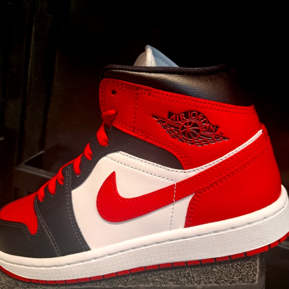 Nike air jordans